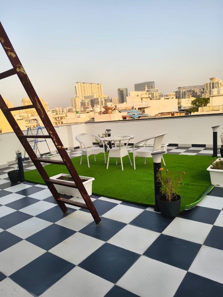 Gym, gupta-awas 1 Bedroom 750 Sq.Ft. Builder Floor In Sector 43 Gurgaon 8724780