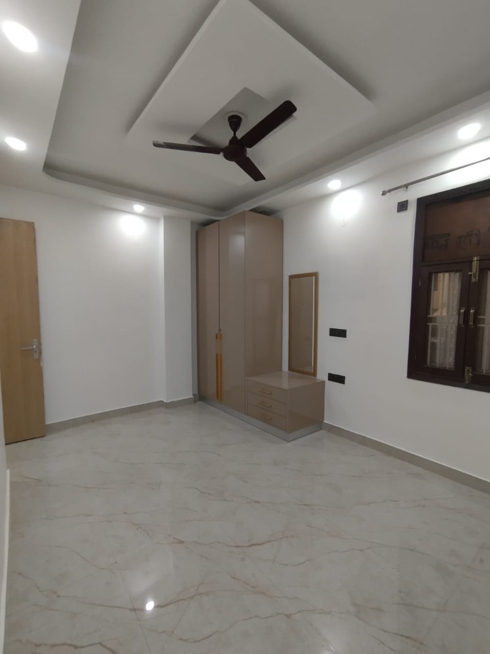 3 BHK Builder Floor For Rent in Saket