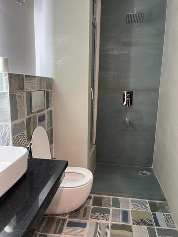 Bathroom in 2 BHK Builder Floor at Gupta Awas, Sector 43 – for Rent