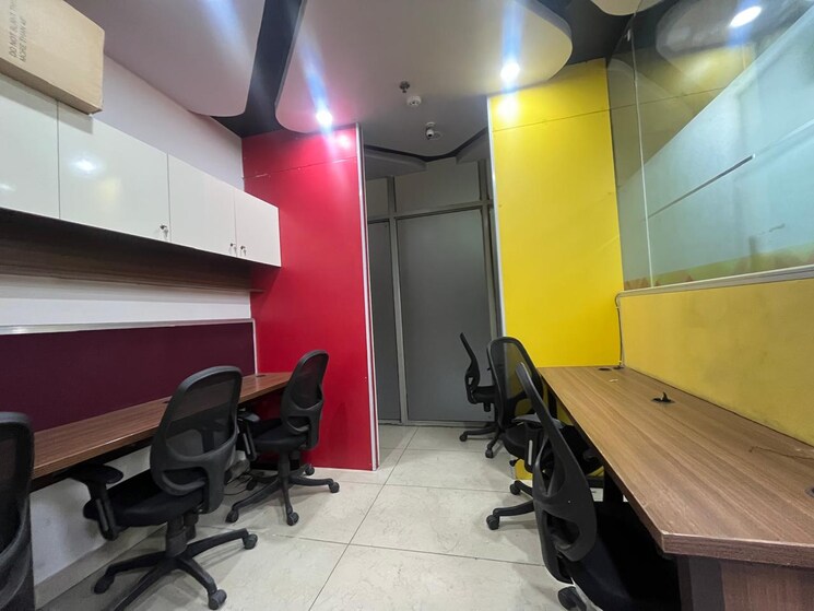 Team Area, grandslam-ithum Commercial Office Space 610 Sq.Ft. In Sector 62 Noida 8725042