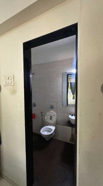 1 BHK Apartment For Rent in Velocity Hill Spring, Ghodbunder Road