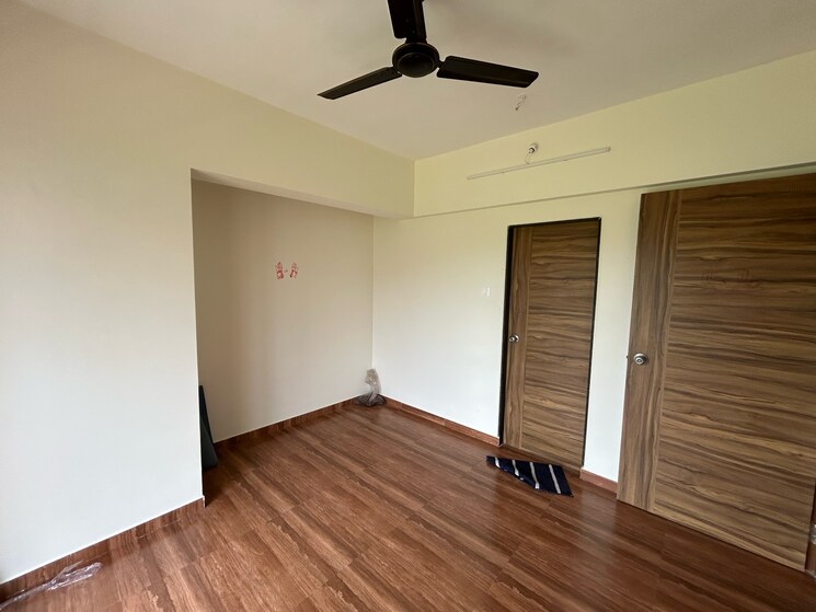 Room, km-horizon-exotica 1 Bedroom 386 Sq.Ft. Apartment In Anand Nagar Thane 8725040