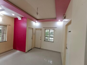 Room in 2.5 BHK Apartment at Aundh – for Rent