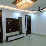 3.5 BHK + Pooja Room,Servant Room,Study Room 204 Sq.Yd. Builder Floor in Hong Kong Bazaar