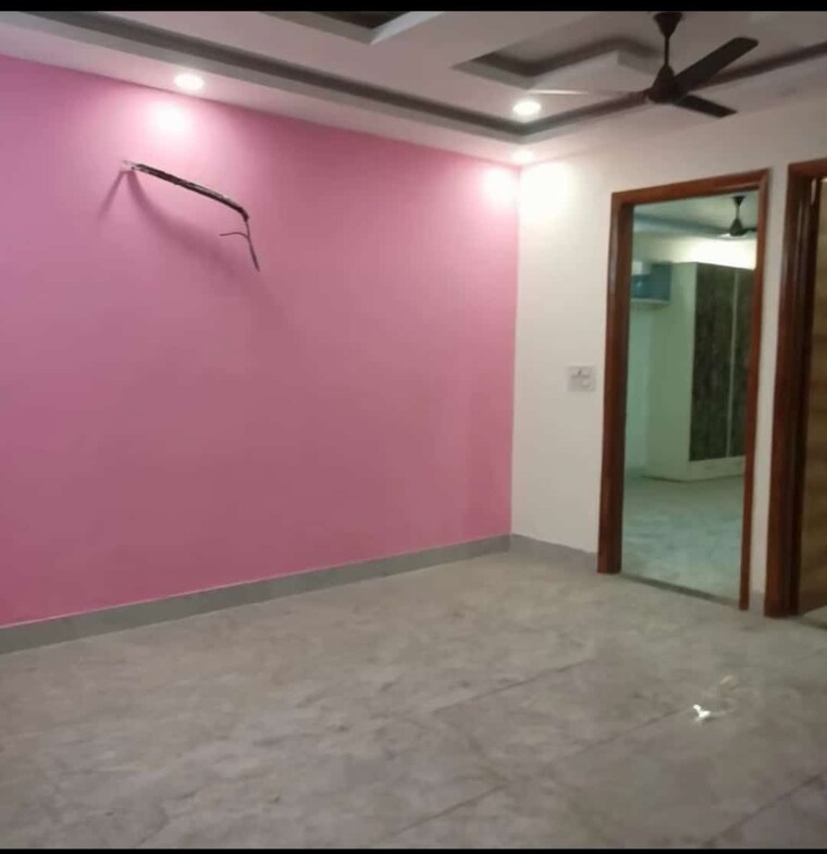 Room, burari 2 Bedroom 85 Sq.Yd. Builder Floor In Burari Delhi 8725217