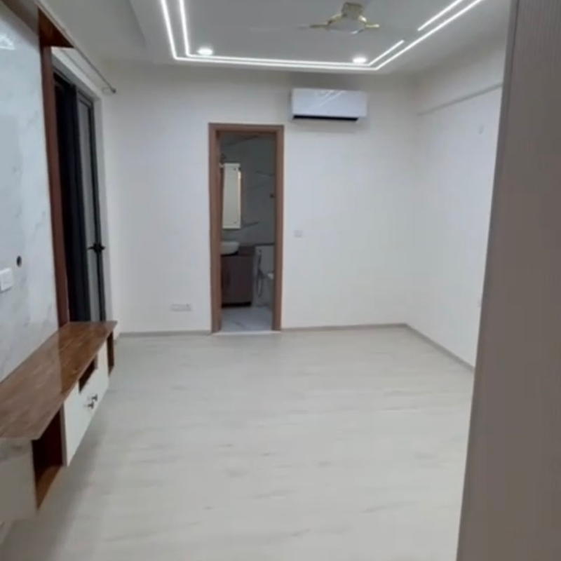 2 BHK Apartment For Rent in M3M Sky City