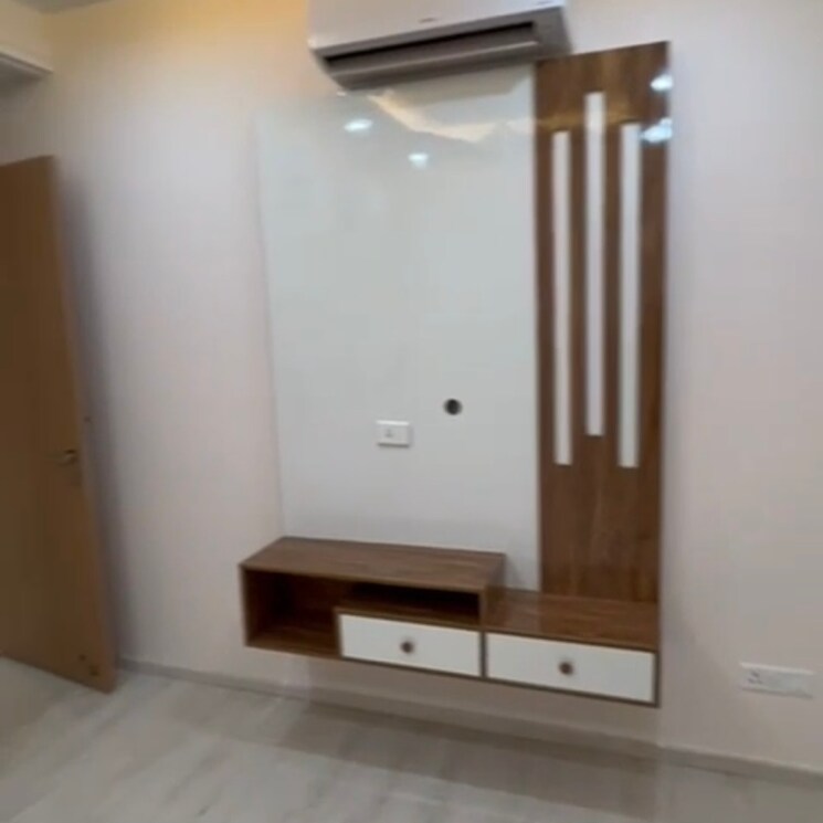 Room, m3m-sky-city 2 Bedroom 1310 Sq.Ft. Apartment In Sector 65 Gurgaon 8725413