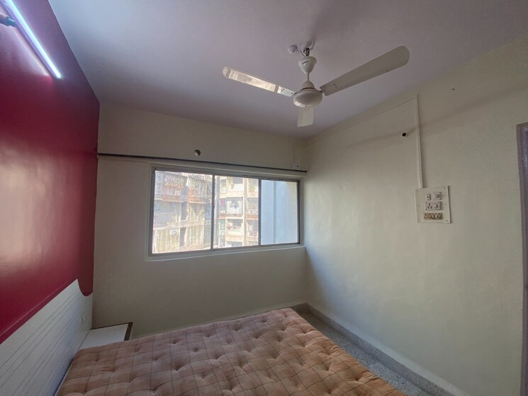 Room, siddharth-nagar-chs 1 Bedroom 600 Sq.Ft. Apartment In Borivali East Mumbai 8725417