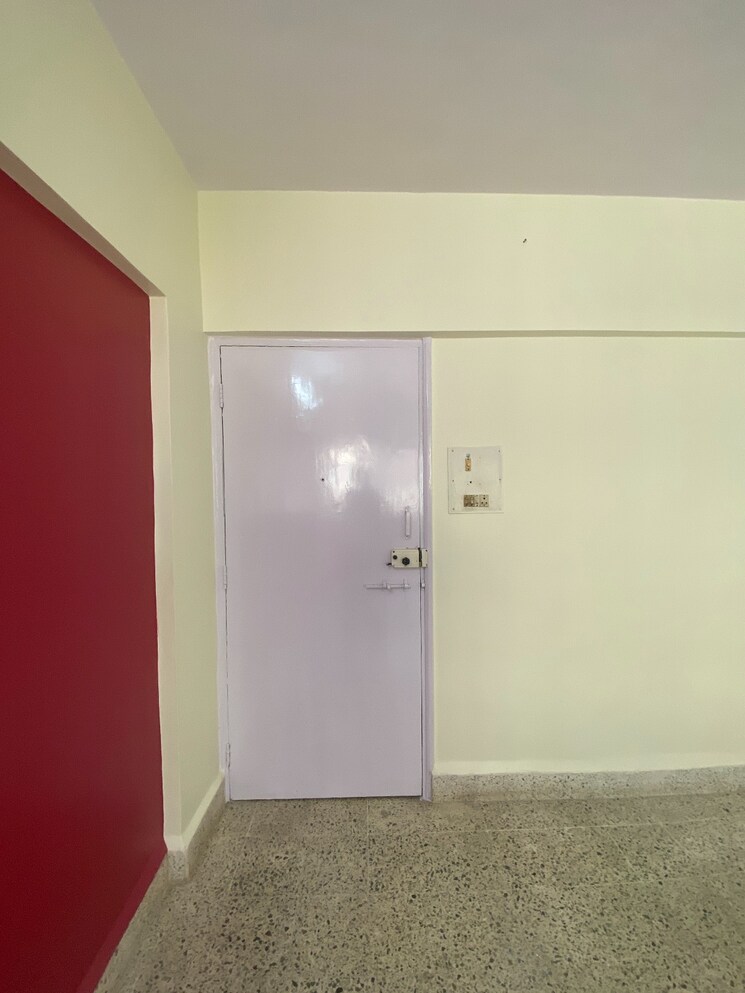 Room, siddharth-nagar-chs 1 Bedroom 600 Sq.Ft. Apartment In Borivali East Mumbai 8725417