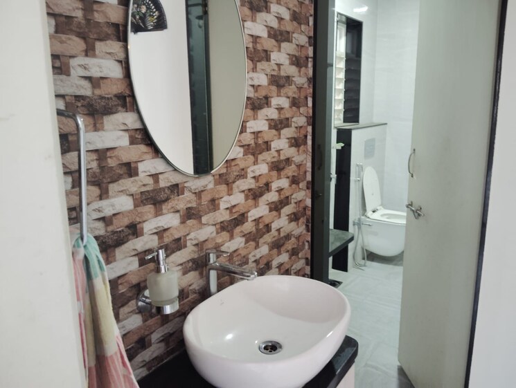 Bathroom, mandake-anubhav 2 Bedroom 1050 Sq.Ft. Apartment In Kothrud Pune 8725414