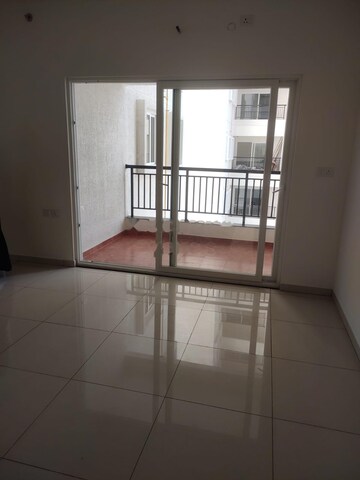 Room in 3 BHK Apartment at Vajram Newtown, Thanisandra Main Road – for Sale