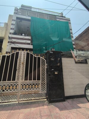 2.5 BHK Independent House For Sale in Sector 7