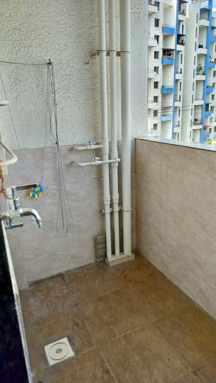 Bathroom, kiran-sparsh 3 Bedroom 1205 Sq.Ft. Apartment In Baner Pune 8725539