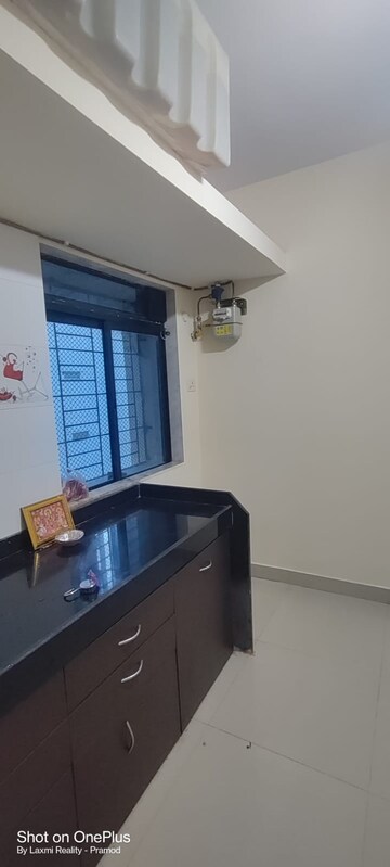 Furnished Amenities in 1 BHK Apartment at Kshitija Shree Laxmi Residency, Byculla West – for Rent