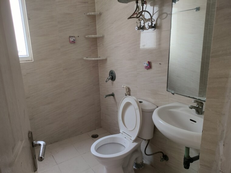 Bathroom, great-value-sharanam 3 Bedroom 1647 Sq.Ft. Apartment In Sector 107 Noida 8725537