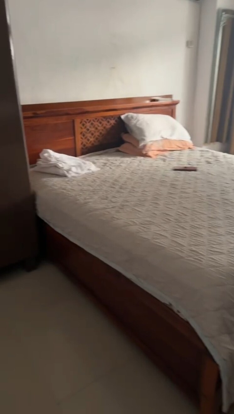 Bedroom, ramprastha-pearl-court 4 Bedroom 2200 Sq.Ft. Apartment In Vaishali Sector 7 Ghaziabad 8725782