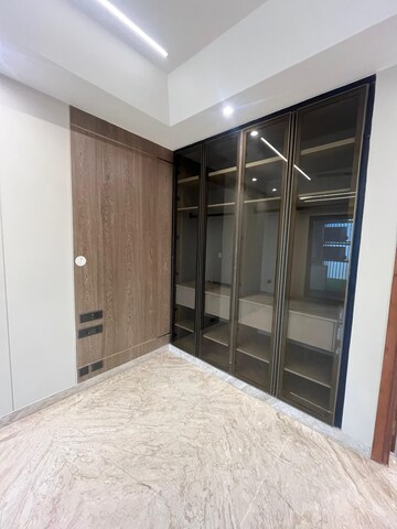 Bedroom in 4 BHK Builder Floor at Dlf Phase I – for Sale