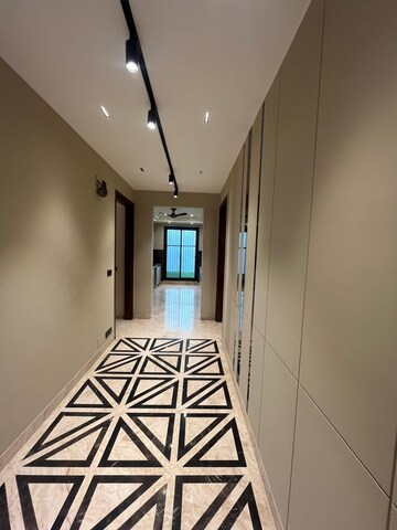 Building Lobby in 4 BHK Builder Floor at Dlf Phase I – for Sale