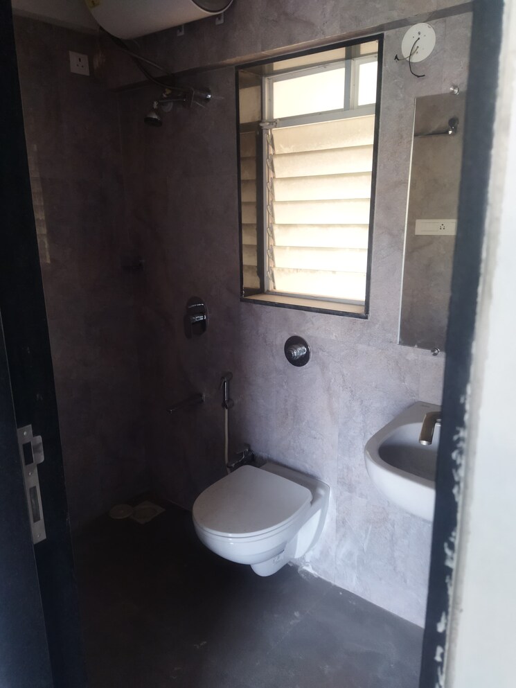 Bathroom, gundecha-greens 2 Bedroom 680 Sq.Ft. Apartment In Kandivali East Mumbai 8725621