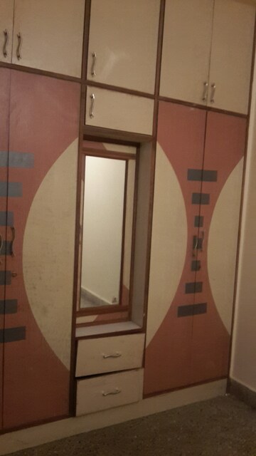 Room in 1 BHK Independent House at Rt Nagar – for Rent