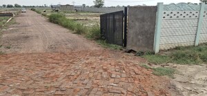  Plot For Sale in Jewar