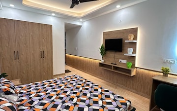 Bedroom in 1 RK Builder Floor at Sector 27 – for Rent