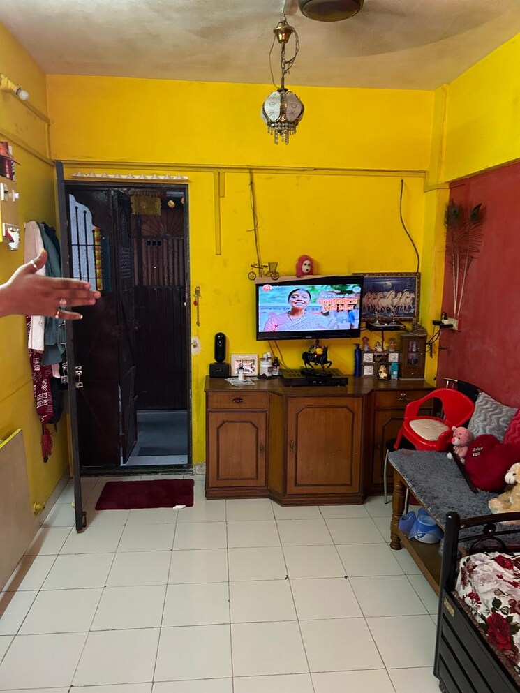Room, jumbo-darshan 1 Bedroom 450 Sq.Ft. Apartment In Andheri East Mumbai 8726038