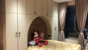 Room in 5 BHK Apartment at Vesu – for Sale