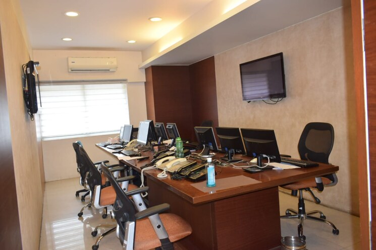 Floor Plan, prabhadevi Commercial Office Space 11000 Sq.Ft. In Prabhadevi Mumbai 8725981