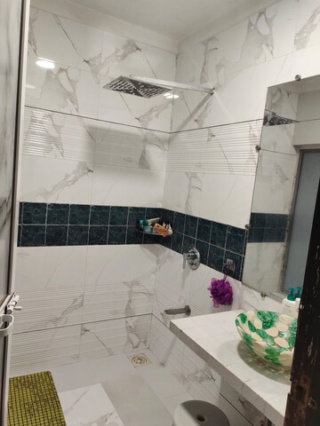 Bathroom in 2 BHK Apartment at Oberoi Realty Splendor, Andheri East – for Sale