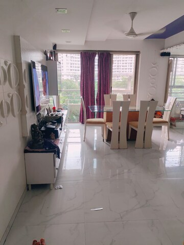 Living Room in 2 BHK Apartment at Oberoi Realty Splendor, Andheri East – for Sale