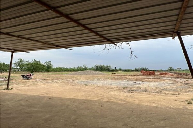 undefined, sector 108  250 Sq.Mt. Plot In Sector 108 Noida 8726162