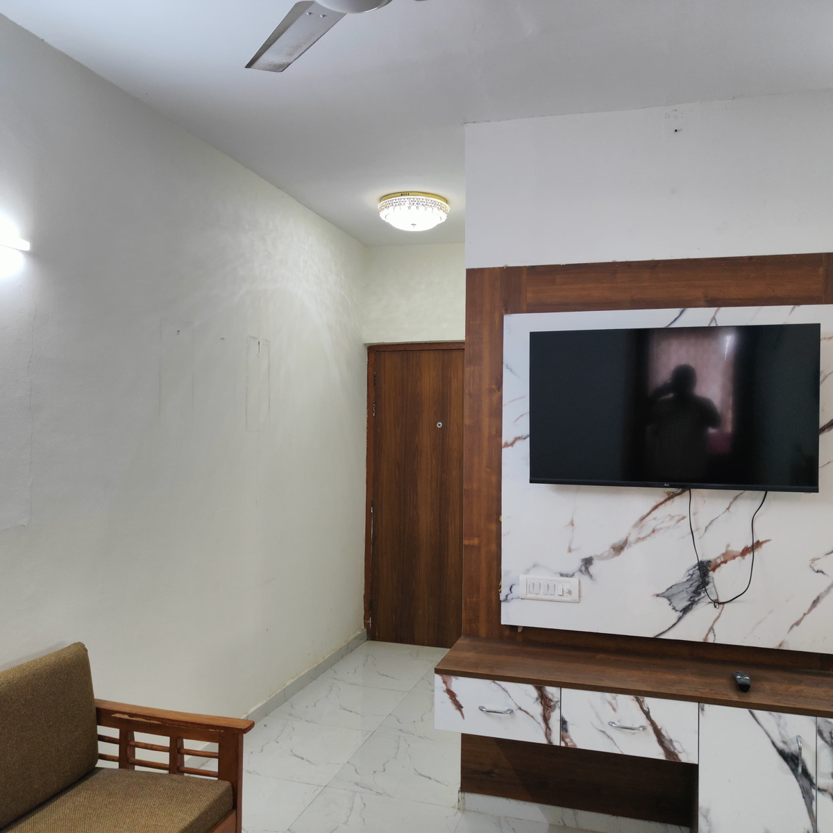 2 BHK + Servant Room,Extra Room 1100 Sq.Ft. Apartment in Pivotal 99 Marina Bay