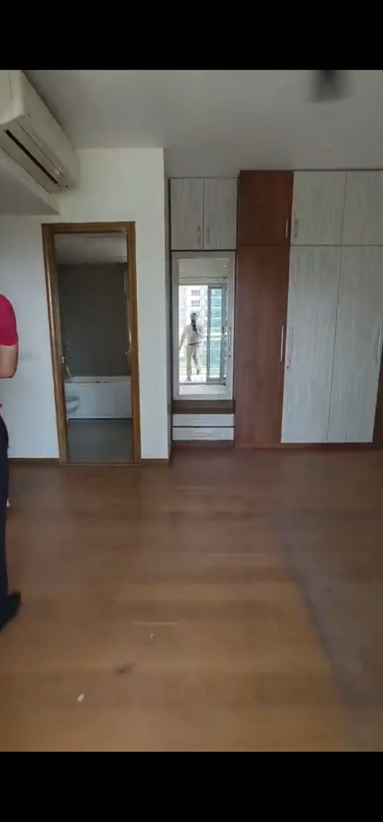 Room, tata-gurgaon-gateway 2 Bedroom 1580 Sq.Ft. Apartment In Sector 112 Gurgaon 8726367