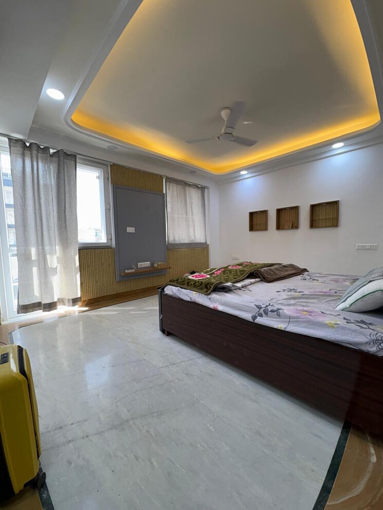 Bedroom, uppal-gurgaon-99 4 Bedroom 2700 Sq.Ft. Builder Floor In Sector 99 Gurgaon 8726451