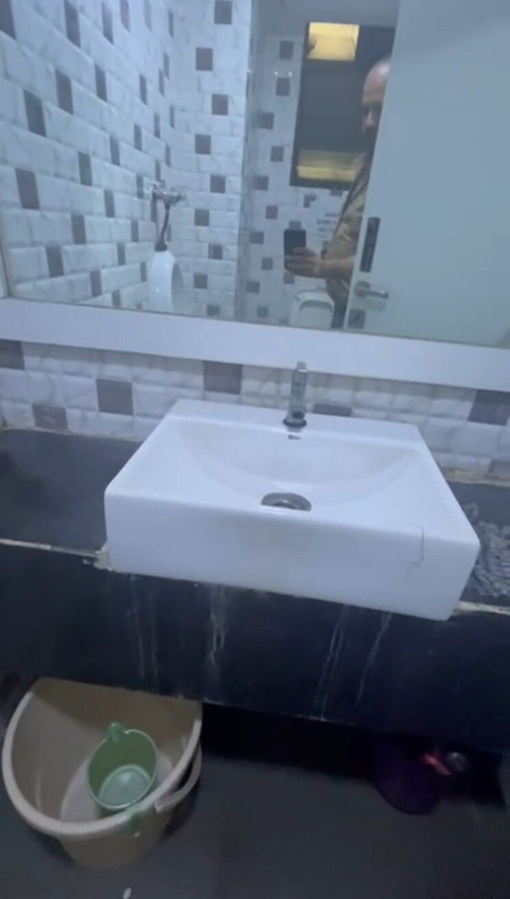 Floor Plan, aston Commercial Office Space 800 Sq.Ft. In Andheri West Mumbai 8726564