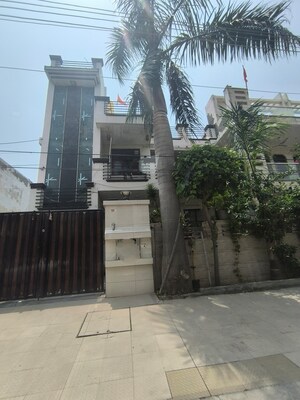 3 BHK Independent House For Sale in Sector 11
