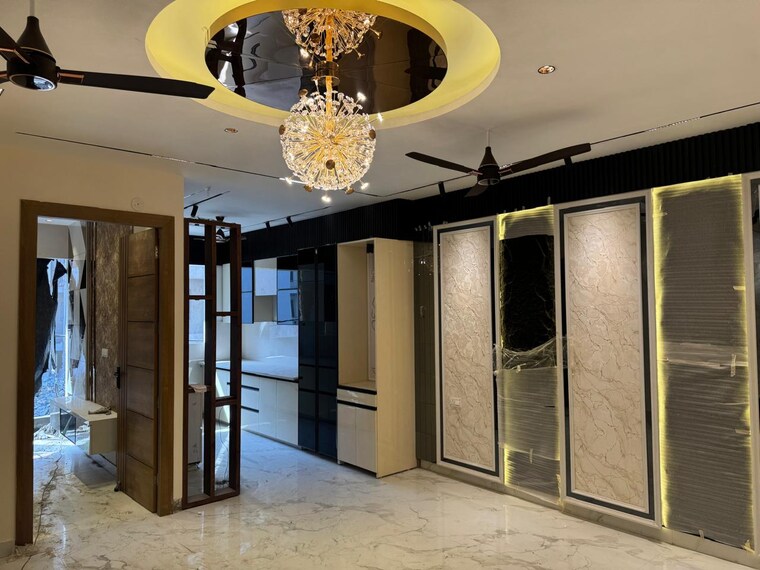 Room, gms road 4 Bedroom 165 Sq.Yd. Independent House In Gms Road Dehradun 8726567