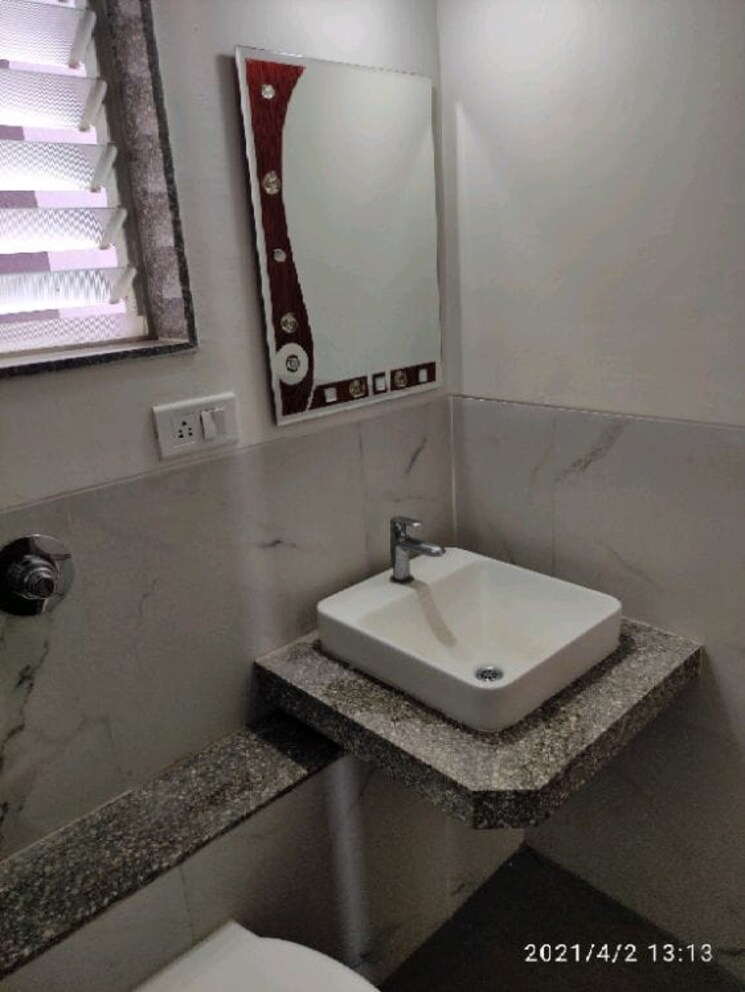 Bathroom, goel-ganga-acropolis 2 Bedroom 825 Sq.Ft. Apartment In Baner Pune 8726596