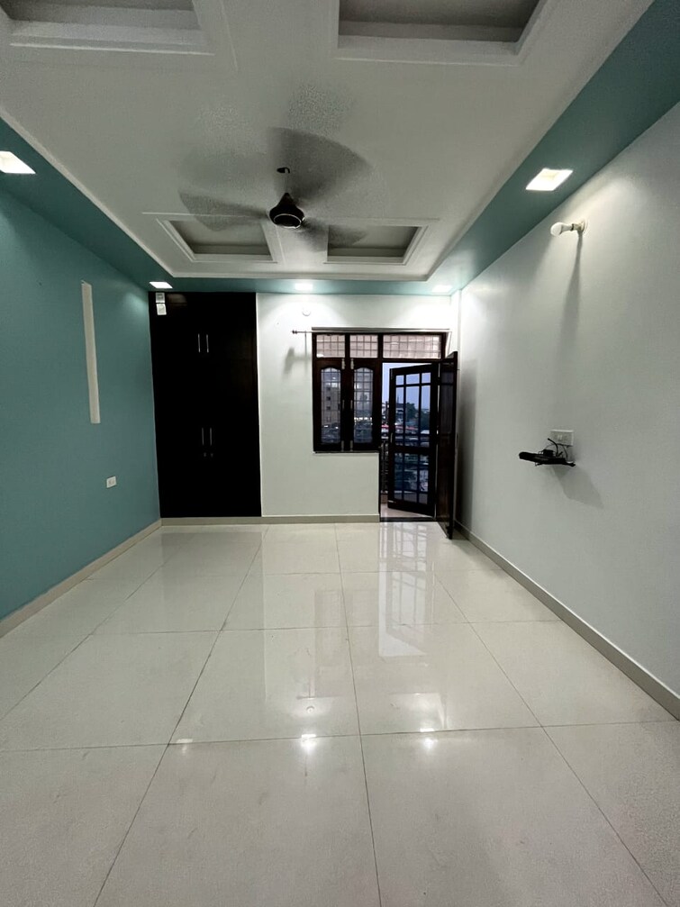 Cover Image, gms road 3 Bedroom 1500 Sq.Ft. Builder Floor In Gms Road Dehradun 8726609