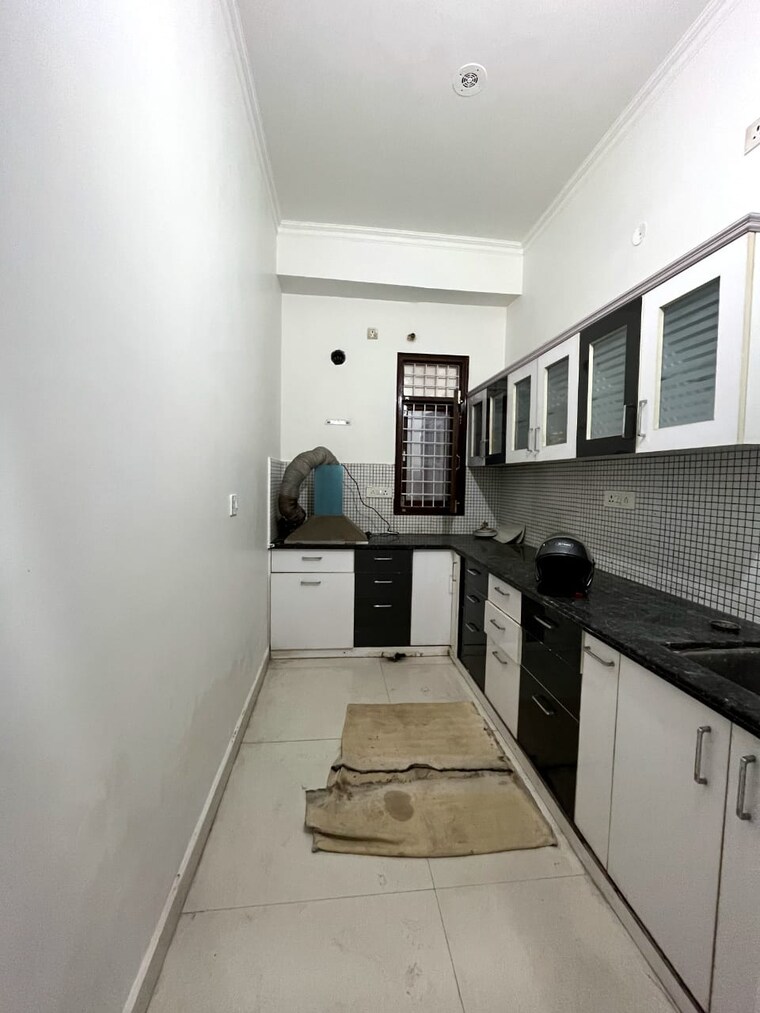 Kitchen, gms road 3 Bedroom 1500 Sq.Ft. Builder Floor In Gms Road Dehradun 8726609