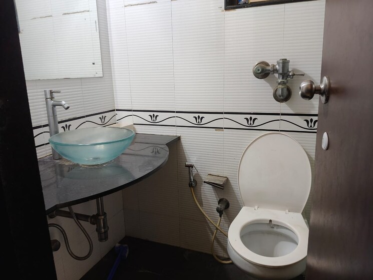 Team Area, lake-florence 2 Bedroom 985 Sq.Ft. Apartment In Powai Mumbai 8723925