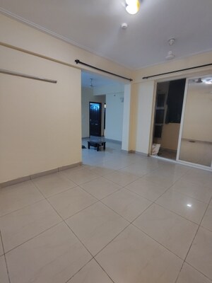 Room in 4 BHK Apartment at Gaur City 2 - 11th Avenue, Sector 16c Greater Noida – for Sale