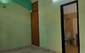 1 BHK Builder Floor For Rent in Sector 56