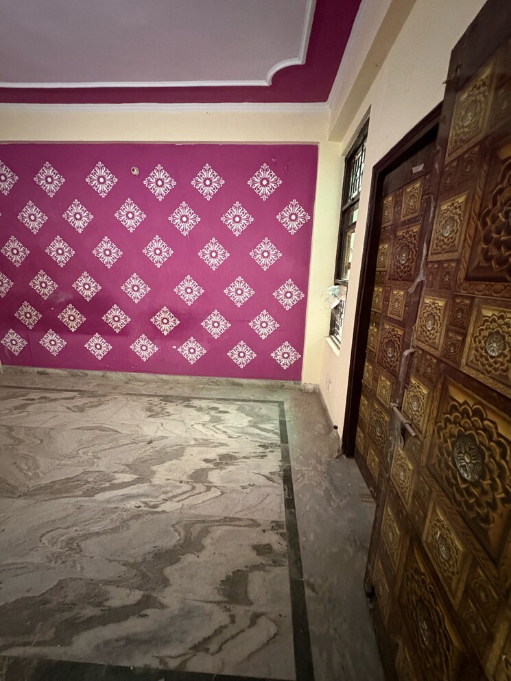 Balcony, shalimar-apartments-shalimar-garden 2 Bedroom 800 Sq.Ft. Apartment In Shalimar Garden Ghaziabad 8727140