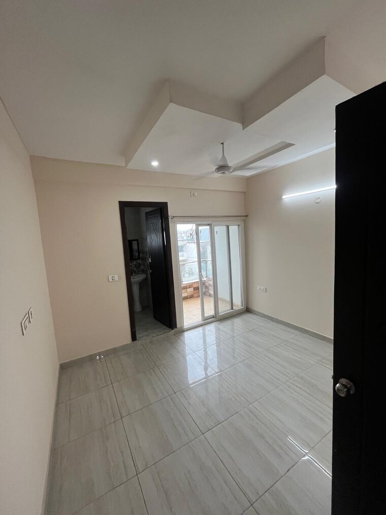 Room, gms road 2 Bedroom 1400 Sq.Ft. Apartment In Gms Road Dehradun 8727199