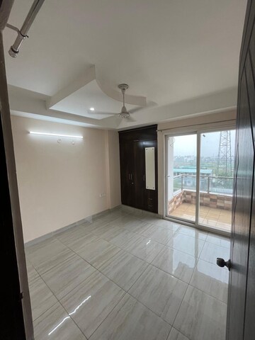 Room in 2 BHK Apartment at Gms Road – for Sale