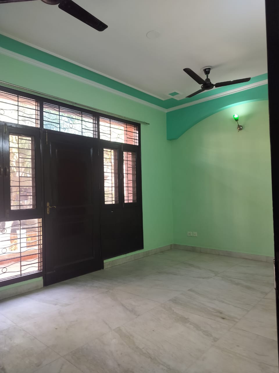 3 BHK Builder Floor For Rent in Sector 53