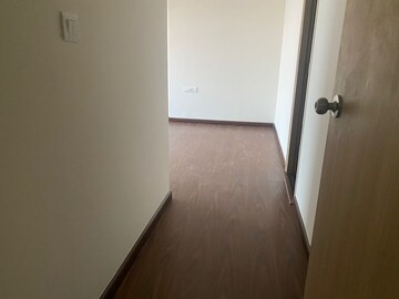  3 BHK Apartment at Rajesh Raj Infinia, Malad West – for Rent