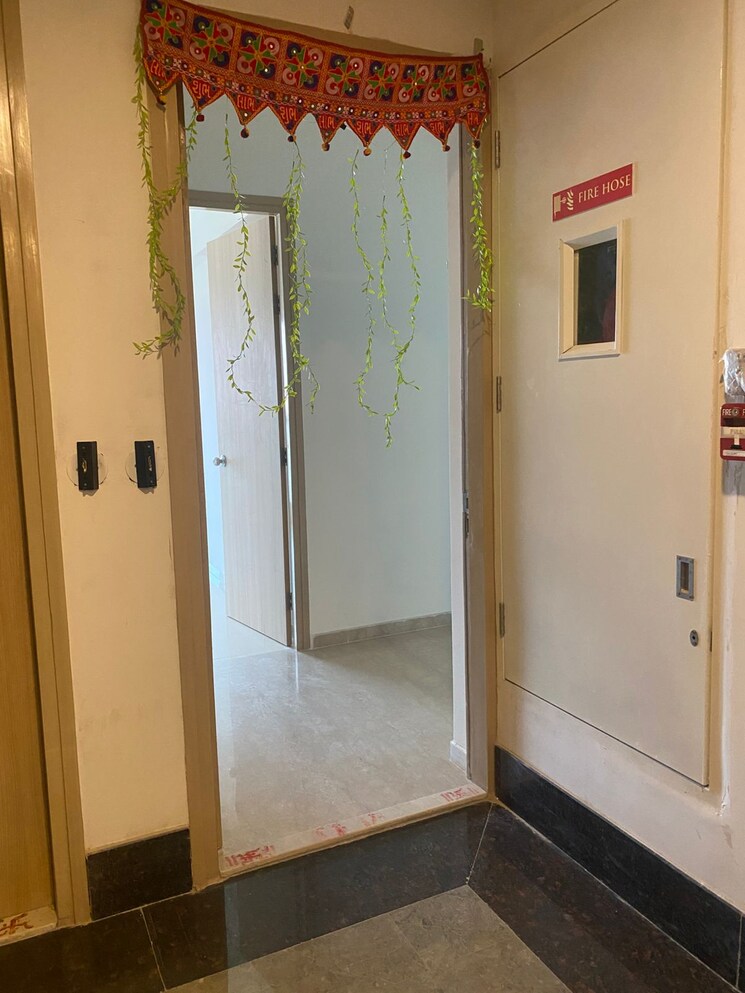 Other, rajesh-raj-infinia 3 Bedroom 1095 Sq.Ft. Apartment In Malad West Mumbai 8727226